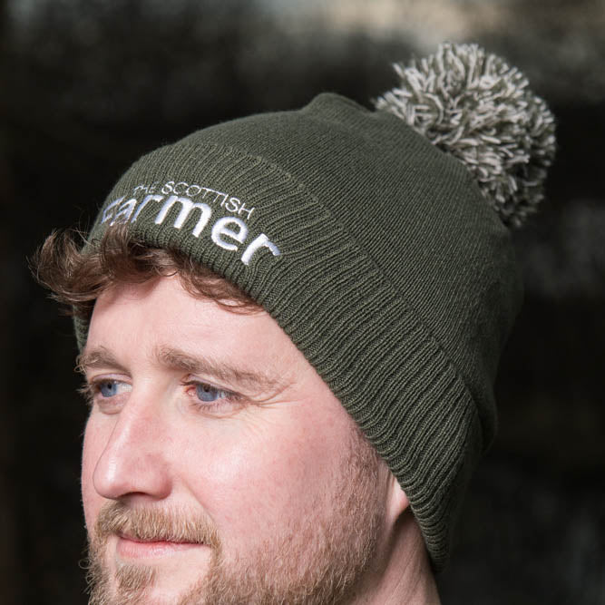 Adult Pom Pom Beanie
